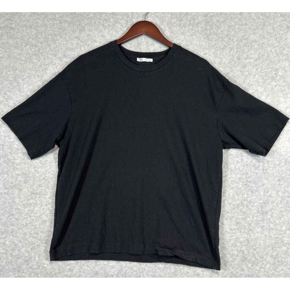 Zara Women's Black Textured Boxy Fit T-Shirt Size Large Oversized Crew Neck